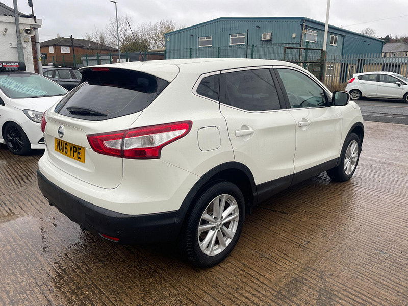 Nissan Qashqai 1.2 DIG-T Acenta 2WD Euro 6 (s/s) 5dr 5dr Manual 2025