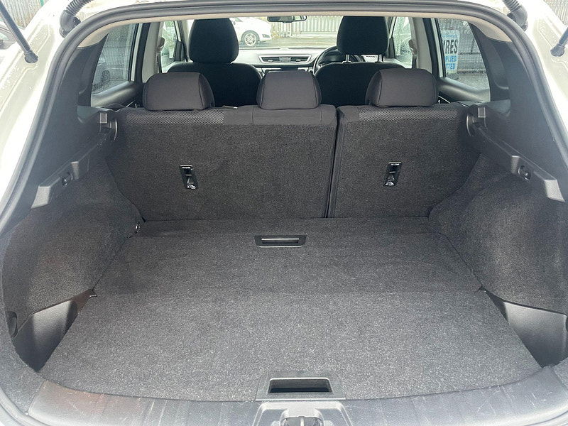 Nissan Qashqai 1.2 DIG-T Acenta 2WD Euro 6 (s/s) 5dr 5dr Manual 2025