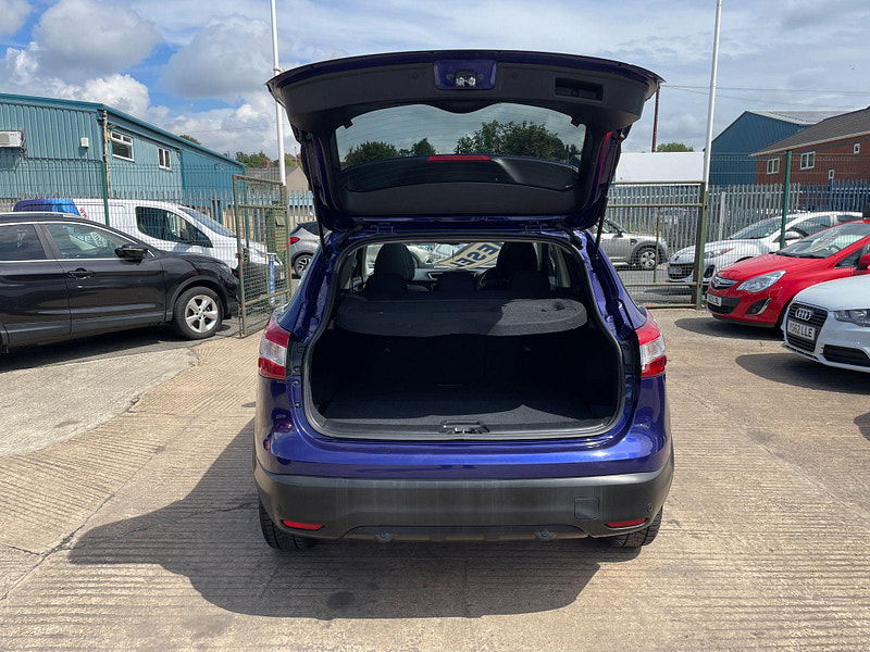 Nissan Qashqai 1.5 dCi N-Connecta 2WD Euro 6 (s/s) 5dr 5dr Manual 2025