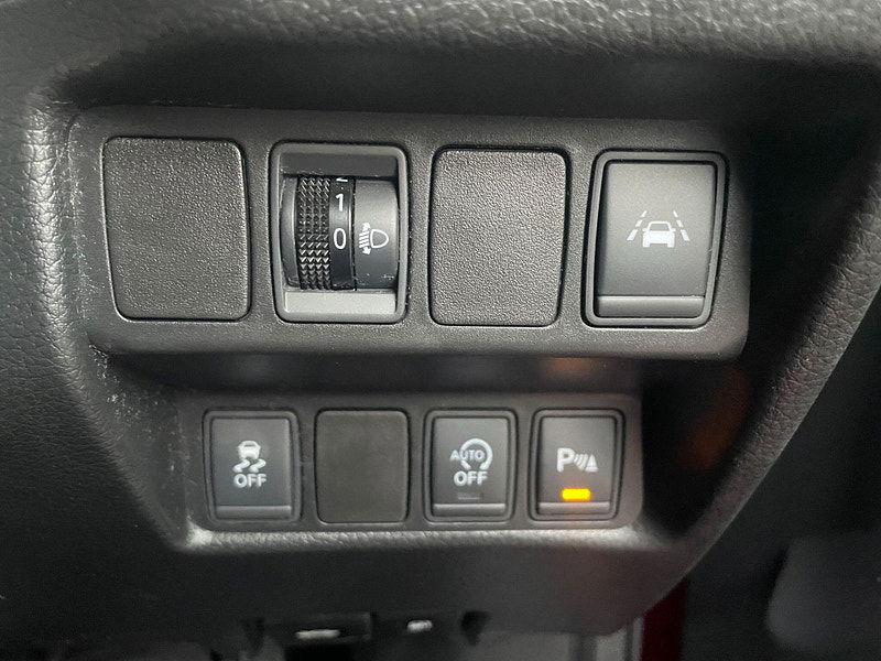 Nissan Qashqai 1.6 dCi n-tec 2WD Euro 6 (s/s) 5dr 5dr Manual 2025