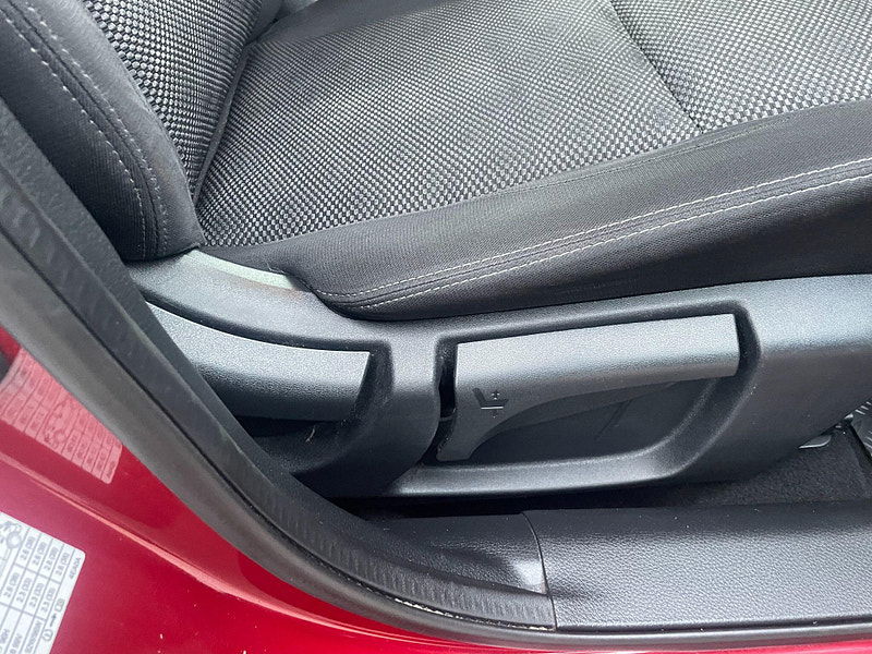 Nissan Qashqai 1.6 dCi n-tec 2WD Euro 6 (s/s) 5dr 5dr Manual 2025