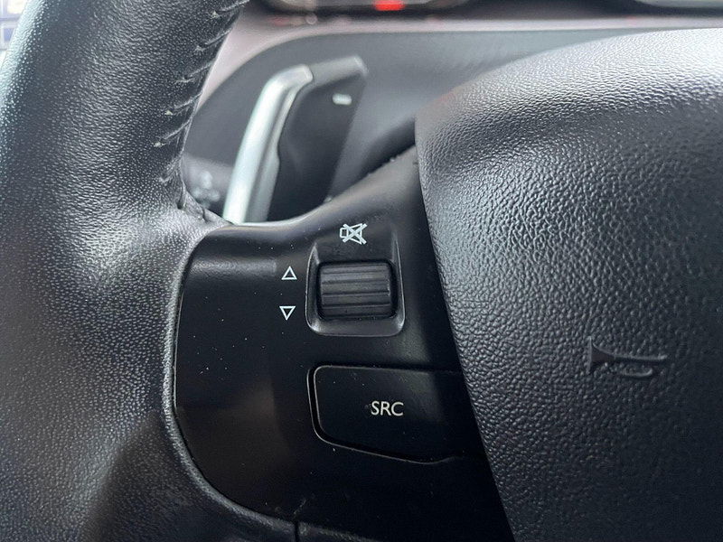 Peugeot 2008 1.6 e-HDi Active EGC Euro 5 (s/s) 5dr 5dr Automatic 2025