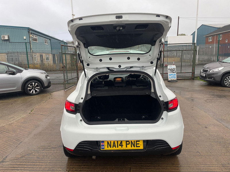 Renault Clio 0.9 TCe Dynamique MediaNav Euro 5 (s/s) 5dr 5dr Manual 2025