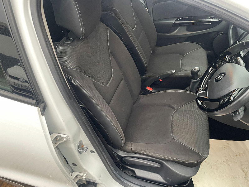 Renault Clio 0.9 TCe Dynamique MediaNav Euro 5 (s/s) 5dr 5dr Manual 2025