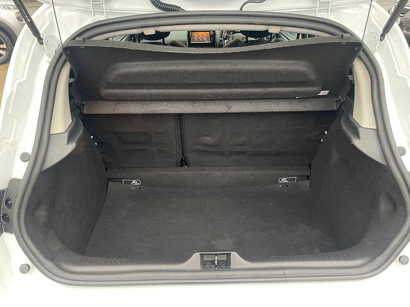 Renault Clio 0.9 TCe Dynamique MediaNav Euro 5 (s/s) 5dr 5dr Manual 2025