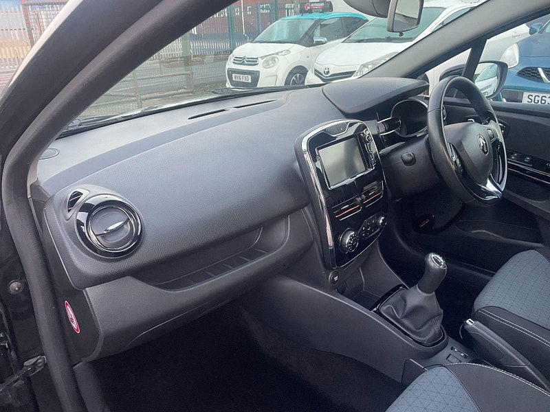 Renault Clio 0.9 TCe Dynamique S MediaNav Euro 5 (s/s) 5dr 5dr Manual 2025