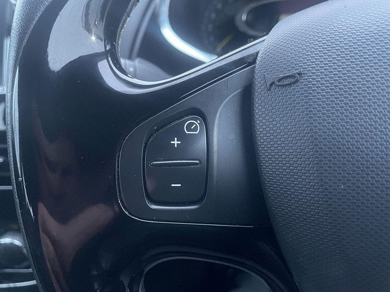 Renault Clio 1.2 16V Dynamique MediaNav Euro 5 5dr 5dr Manual 2026