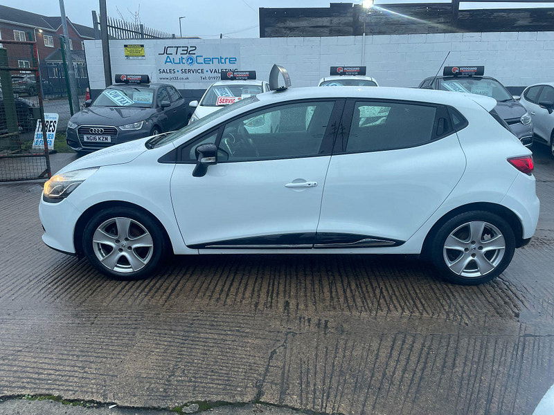 Renault Clio 1.2 16V Dynamique MediaNav Euro 5 5dr 5dr Manual 2026