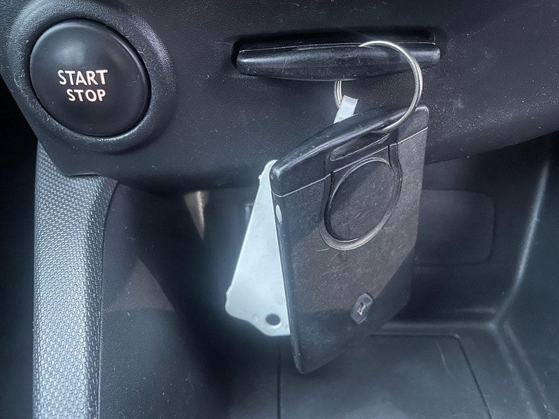 Renault Clio 1.2 16V Dynamique MediaNav Euro 5 5dr 5dr Manual 2026