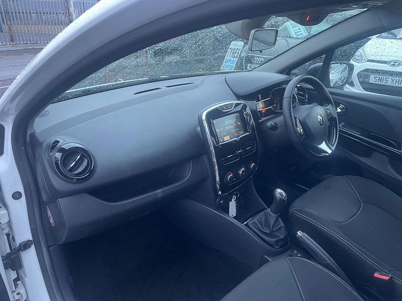 Renault Clio 1.2 16V Dynamique MediaNav Euro 5 5dr 5dr Manual 2026