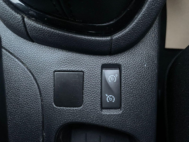 Renault Clio 1.2 16V Dynamique Nav Euro 6 5dr 5dr Manual 2026