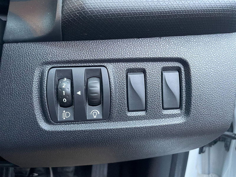 Renault Clio 1.2 16V Dynamique Nav Euro 6 5dr 5dr Manual 2026