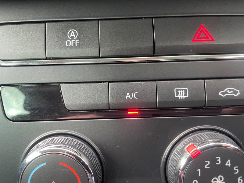 Seat Leon 1.4 TSI SE Euro 6 (s/s) 5dr 5dr Manual 2026