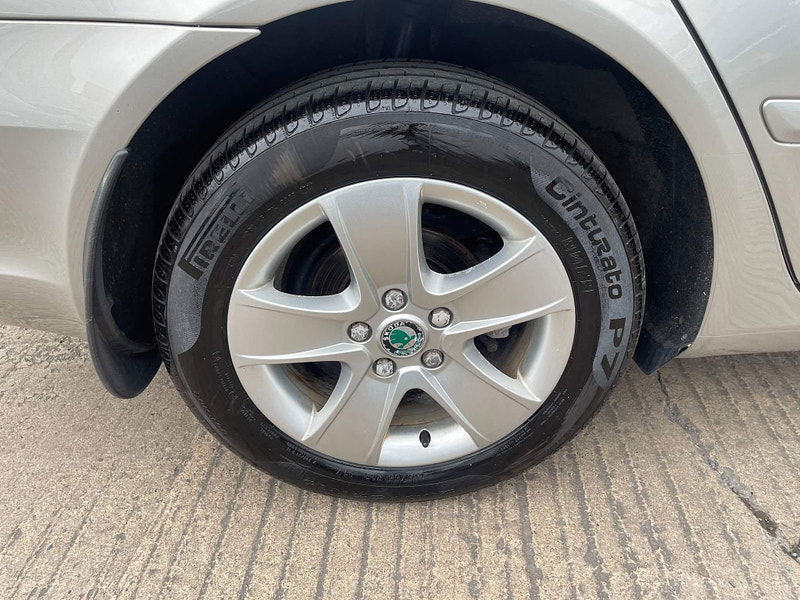 Skoda Octavia 1.6 TDI Elegance DSG Euro 5 5dr 5dr Automatic 2025