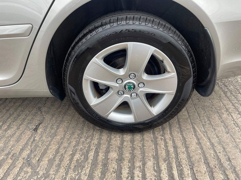 Skoda Octavia 1.6 TDI Elegance DSG Euro 5 5dr 5dr Automatic 2025