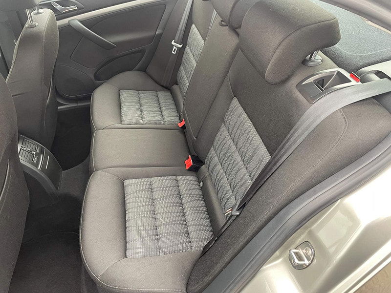 Skoda Octavia 1.6 TDI Elegance DSG Euro 5 5dr 5dr Automatic 2025