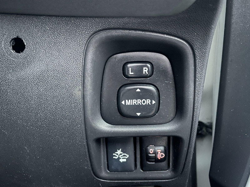 Toyota Aygo 1.0 VVT-i x-play Euro 6 (s/s) 5dr 5dr Manual 2025