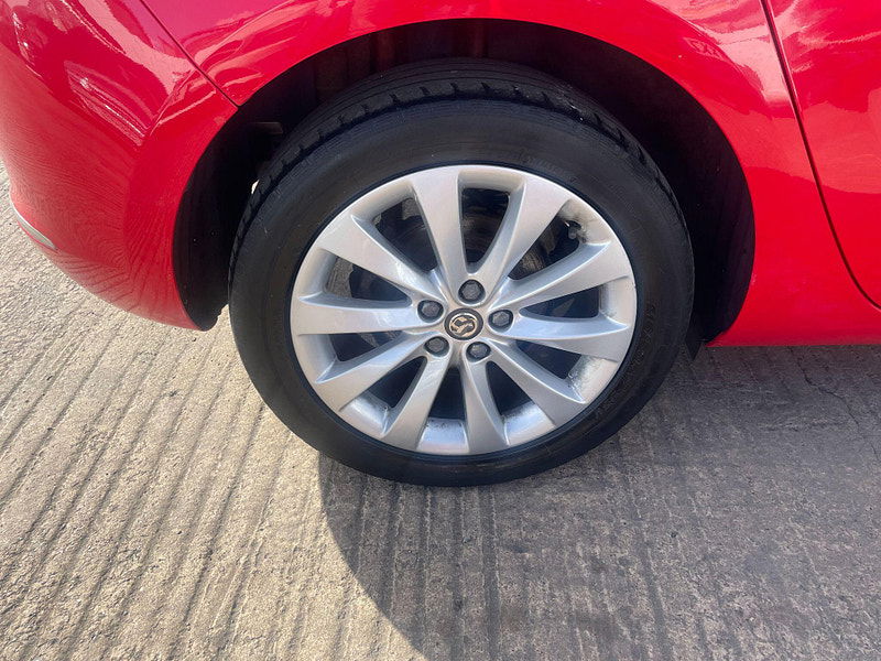 Vauxhall Astra 1.4 16v Active Euro 5 5dr 5dr Manual 2025