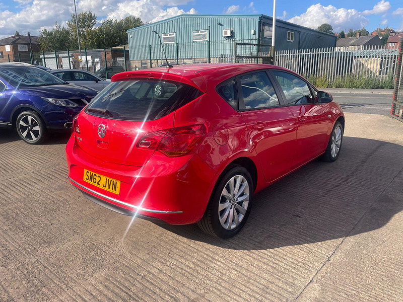 Vauxhall Astra 1.4 16v Active Euro 5 5dr 5dr Manual 2025