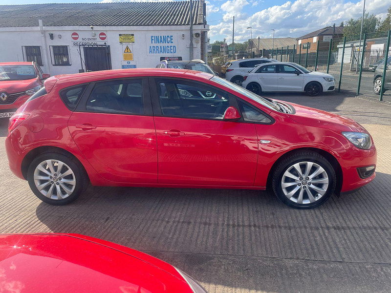 Vauxhall Astra 1.4 16v Active Euro 5 5dr 5dr Manual 2025