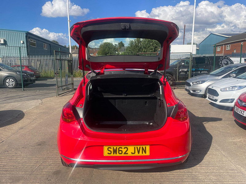 Vauxhall Astra 1.4 16v Active Euro 5 5dr 5dr Manual 2025