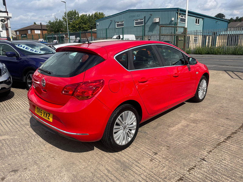 Vauxhall Astra 1.4 16v Excite Euro 5 5dr 5dr Manual 2025