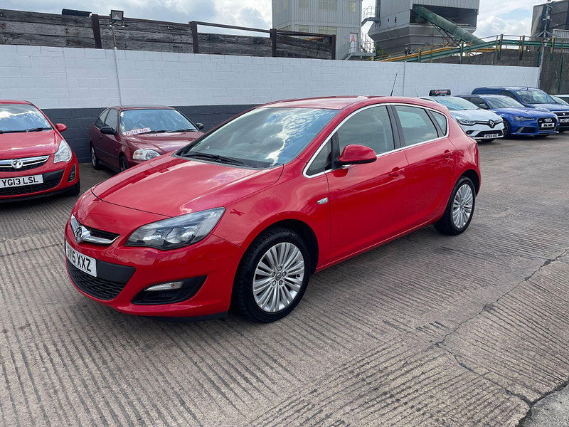 Vauxhall Astra 1.4 16v Excite Euro 5 5dr 5dr Manual 2025