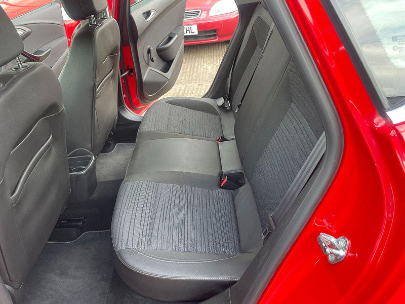 Vauxhall Astra 1.4 16v Excite Euro 5 5dr 5dr Manual 2025