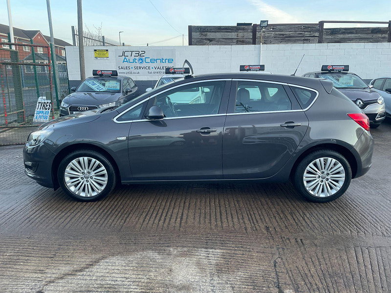 Vauxhall Astra 1.4i Excite Euro 6 5dr 5dr Manual 2026