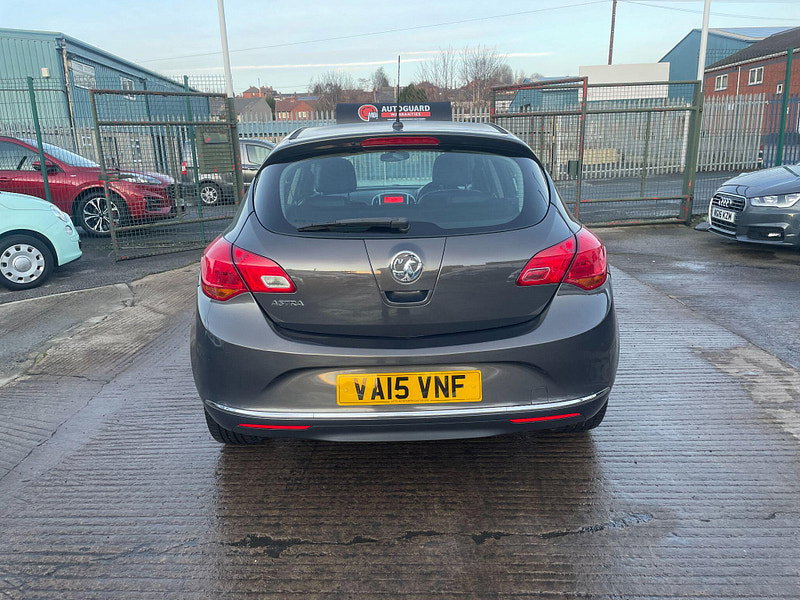 Vauxhall Astra 1.4i Excite Euro 6 5dr 5dr Manual 2026