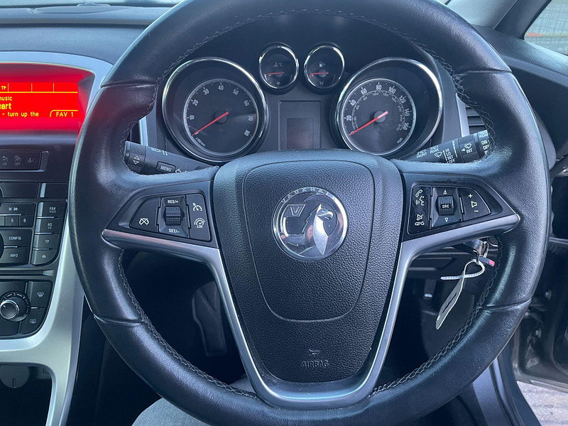 Vauxhall Astra 1.4i Excite Euro 6 5dr 5dr Manual 2026