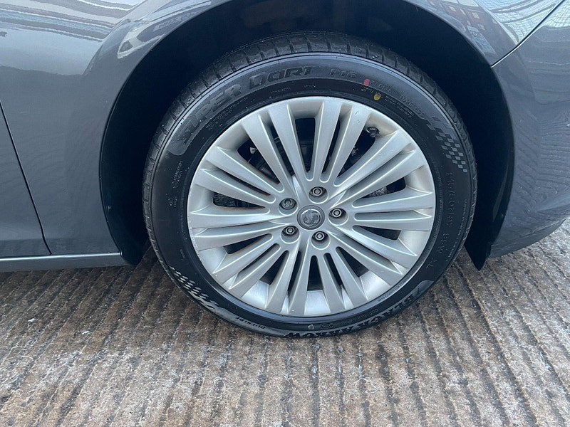 Vauxhall Astra 1.4i Excite Euro 6 5dr 5dr Manual 2026