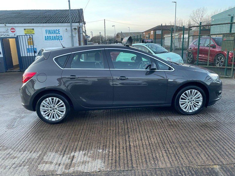 Vauxhall Astra 1.4i Excite Euro 6 5dr 5dr Manual 2026