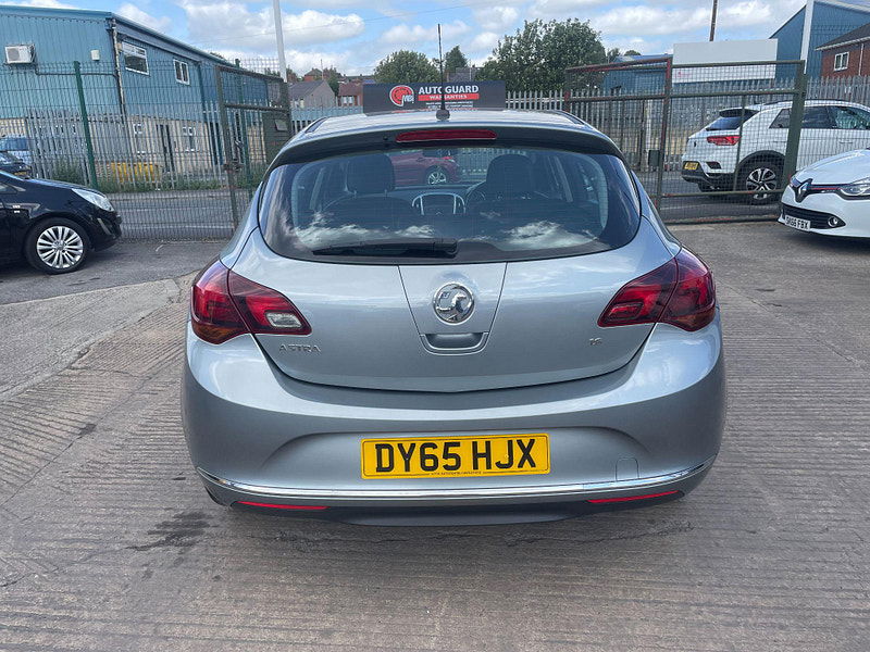 Vauxhall Astra 1.6i SRi Euro 6 5dr 5dr Manual 2025