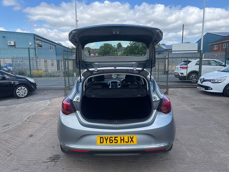 Vauxhall Astra 1.6i SRi Euro 6 5dr 5dr Manual 2025