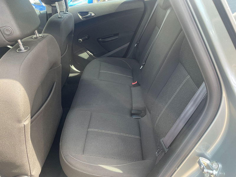 Vauxhall Astra 1.6i SRi Euro 6 5dr 5dr Manual 2025