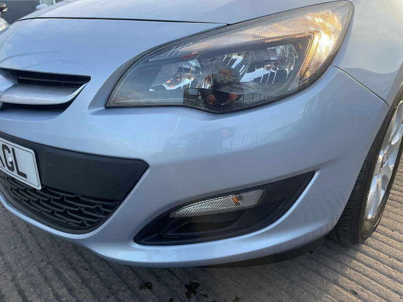 Vauxhall Astra 1.7 CDTi ecoFLEX Design Euro 5 (s/s) 5dr 5dr Manual 2025