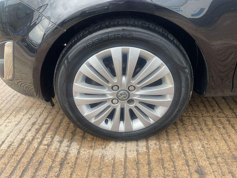 Vauxhall Corsa 1.0 ecoFLEX 12V Excite Euro 5 5dr (A/C) 5dr Manual 2025