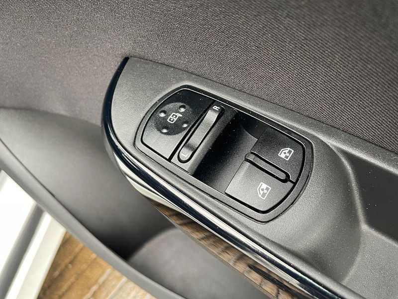 Vauxhall Corsa 1.2i Limited Edition Euro 6 3dr 3dr Manual 2025