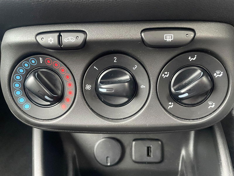 Vauxhall Corsa 1.4i ecoFLEX Energy Euro 6 3dr (a/c) 3dr Manual 2025