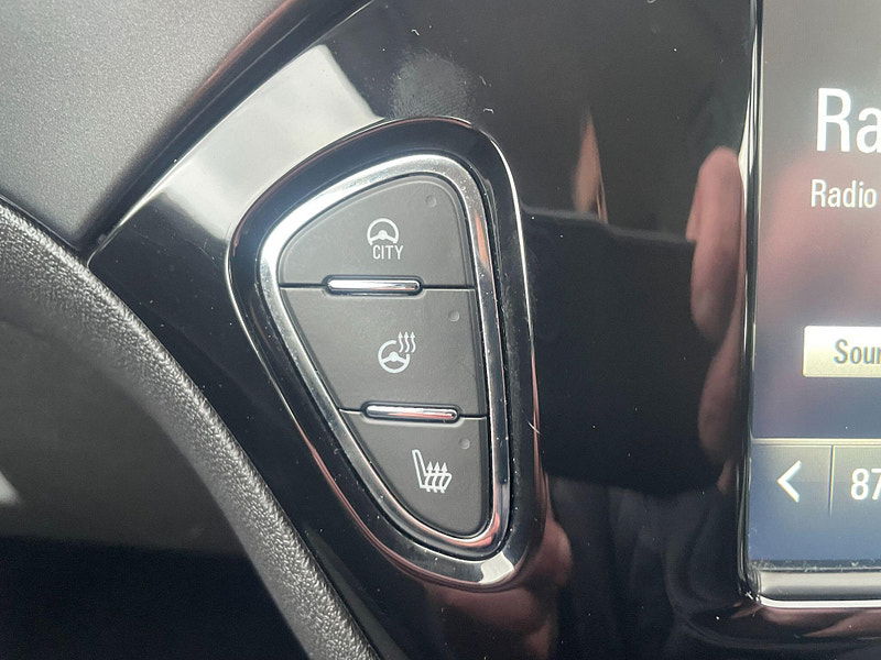 Vauxhall Corsa 1.4i ecoFLEX Energy Euro 6 3dr (a/c) 3dr Manual 2025