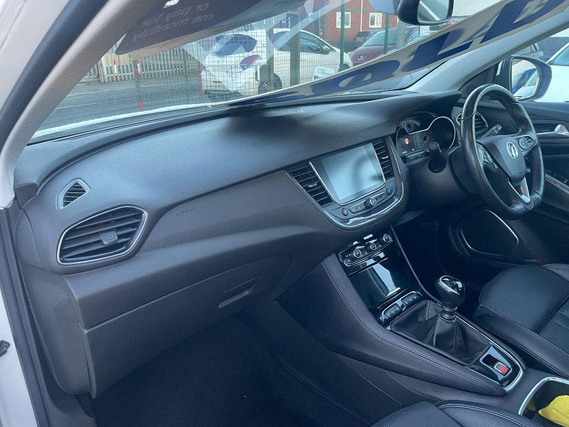 Vauxhall Grandland X 1.2 Turbo Elite Nav Euro 6 (s/s) 5dr 5dr Manual 2025