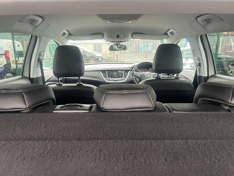 Vauxhall Grandland X 1.2 Turbo SRi Nav Auto Euro 6 (s/s) 5dr 5dr Automatic 2026