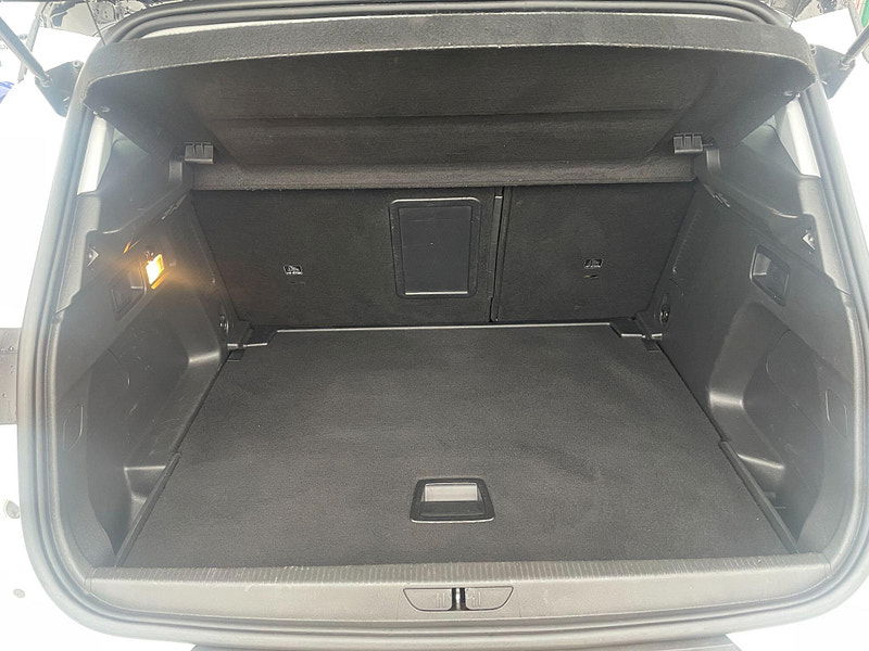 Vauxhall Grandland X 1.2 Turbo SRi Nav Auto Euro 6 (s/s) 5dr 5dr Automatic 2026