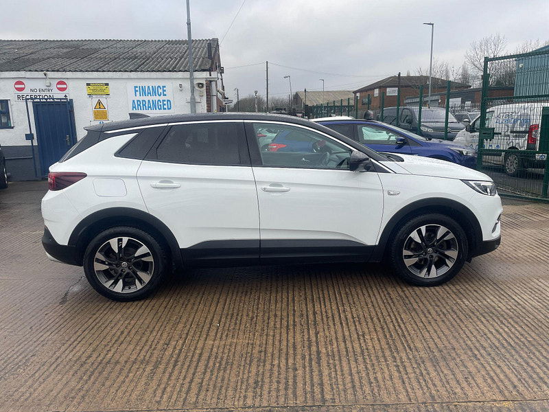 Vauxhall Grandland X 1.2 Turbo SRi Nav Auto Euro 6 (s/s) 5dr 5dr Automatic 2026