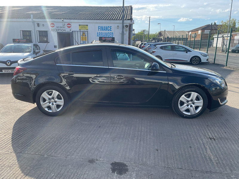 Vauxhall Insignia 1.6 CDTi ecoFLEX Design Euro 6 (s/s) 5dr 5dr Manual 2025