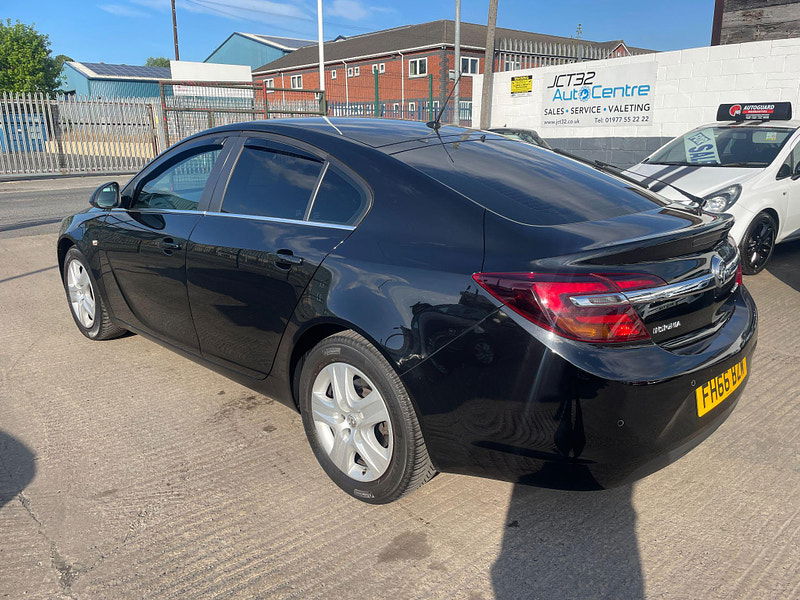 Vauxhall Insignia 1.6 CDTi ecoFLEX Design Euro 6 (s/s) 5dr 5dr Manual 2025