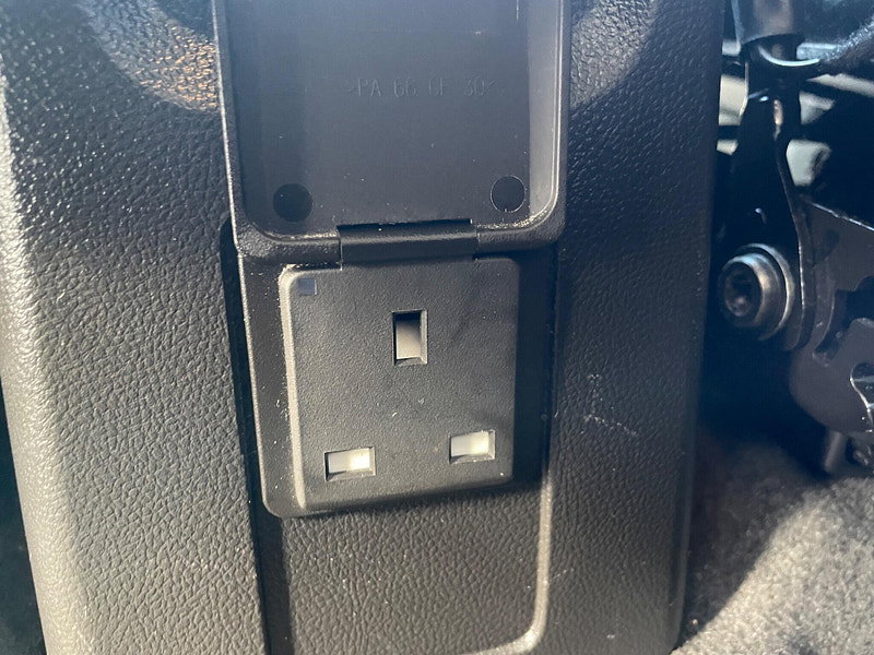 Vauxhall Mokka 1.4i Turbo SE Auto 2WD Euro 6 5dr 5dr Automatic 2026