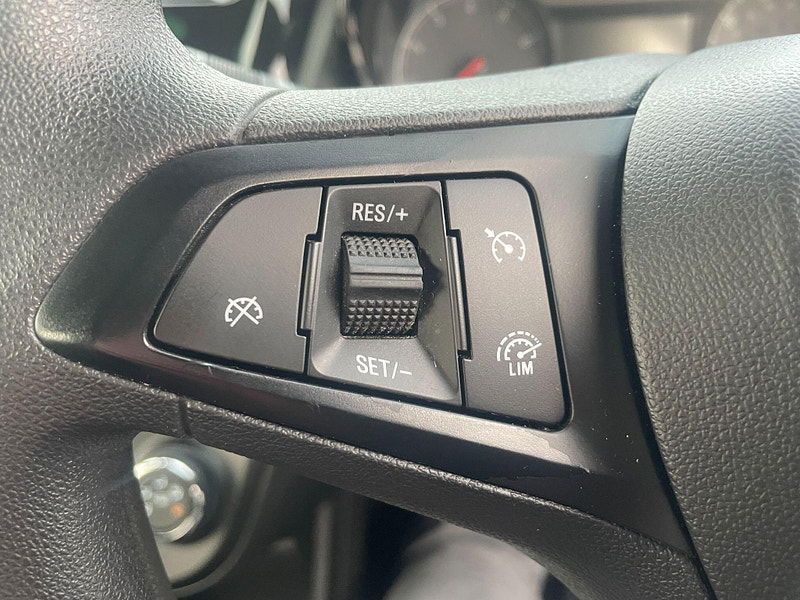 Vauxhall Viva 1.0i SE Euro 6 5dr 5dr Manual 2026