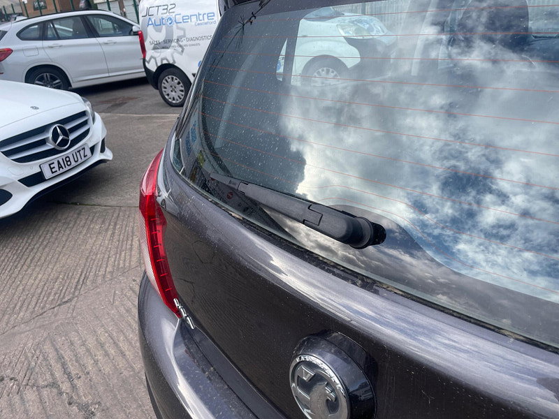 Vauxhall Viva 1.0i SE Euro 6 5dr (a/c) 5dr Manual 2026